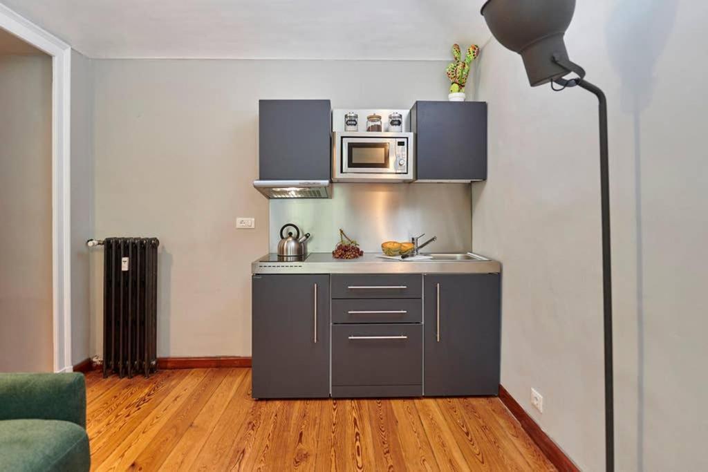 A Tre Passi Da Tutto Apartment Turin Bagian luar foto