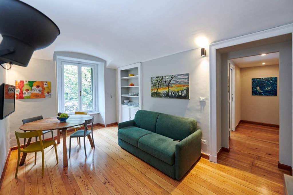 A Tre Passi Da Tutto Apartment Turin Bagian luar foto